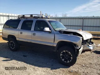 2002 Chevrolet Suburban LS with VIN 1GNFK16Z32J329649, listed as a Copart auction lot 46812625 with 263,117 mi miles and Clean Title. Bid and sale history available at carsss.com. Image 4.