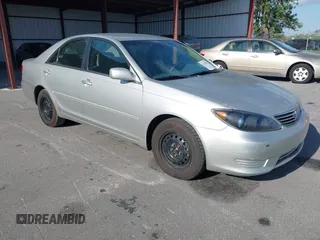 2006 Toyota Camry STD with VIN 4T1BE32K46U647704, listed as a IAAI auction lot 42158768 with 171,116 mi miles and . Bid and sale history available at DreamBid. Image 1.