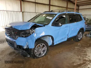 2024 Honda Passport TrailSport with VIN 5FNYF8H61RB013217, listed as a Copart auction lot 52349015 with 8,360 mi miles and Salvage Title. Bid and sale history available at carsss.com. Image 1.