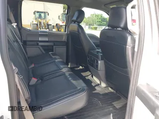 2018 Ford F-150 XL z VIN 1FTEW1CP3JFB39833, wystawiony jako IAAI lot #42798687 z przebiegiem 112 221 mil mil oraz . Historia ofert i sprzedaży dostępna na DreamBid. Obrazek 8.