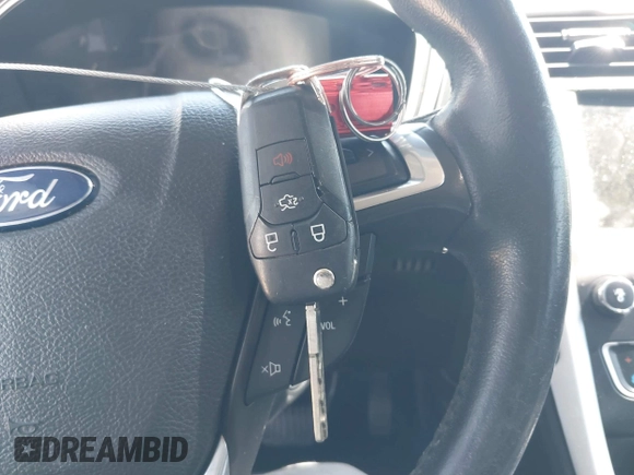 2016 Ford Fusion SE z VIN 3FA6P0H7XGR293199, wystawiony jako IAAI lot #42593929 z przebiegiem 332 555 mil mil oraz . Historia ofert i sprzedaży dostępna na DreamBid. Obrazek 11.