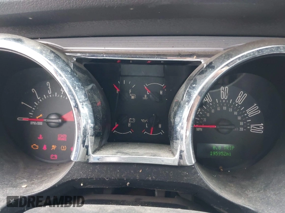 2009 Ford Mustang with VIN 1ZVHT80N495139131, listed as a IAAI auction lot 42019441 with 195,952 mi miles and . Bid and sale history available at carsss.com. Image 7.
