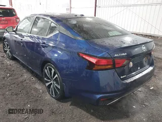2019 Nissan Altima SR with VIN 1N4BL4CV8KC255940, listed as a IAAI auction lot 41795716 with 22,030 mi miles and . Bid and sale history available at DreamBid. Image 3.
