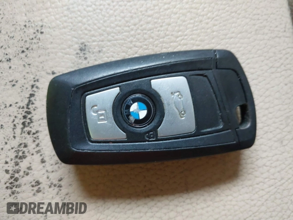 2015 BMW 3 Series 328i with VIN WBA3A5C57FF609734, listed as a IAAI auction lot 41392336 with 121,378 mi miles. Bid and sale history available at carsss.com. Image 11.