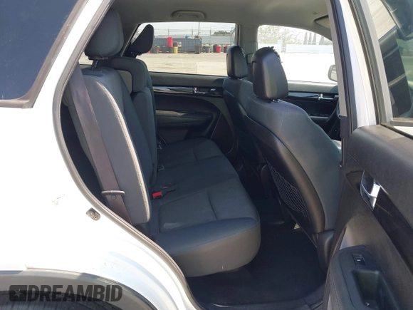 2013 Kia Sorento LX with VIN 5XYKT3A61DG317094, listed as a IAAI auction lot 42747947 with 235,917 mi miles and . Bid and sale history available at DreamBid. Image 8.