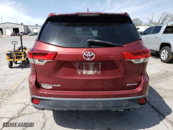 2018 Toyota Highlander SE with VIN 5TDJZRFH9JS551893, listed as a Copart auction lot 52617235 with 82,165 mi miles and Salvage Title. Bid and sale history available at carsss.com. Image 6.