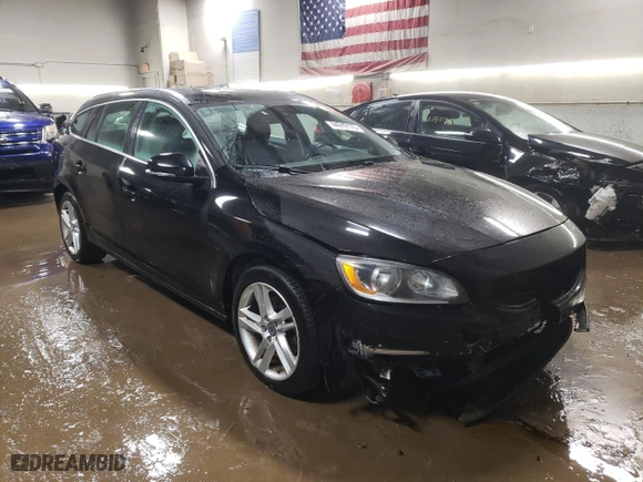 2015 Volvo V60 T5 Drive-E Premier with VIN YV140MEK2F1242837, listed as a Copart auction lot 44919175 with 183,789 mi miles and Salvage Title. Bid and sale history available at carsss.com. Image 4.