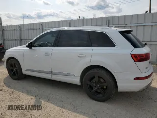 2017 Audi Q7 Premium with VIN WA1AAAF79HD020189, listed as a Copart auction lot 59193975 with 186,533 mi miles and Salvage title. Bid and sale history available at DreamBid. Image 2.