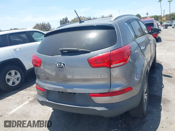 2016 Kia Sportage EX with VIN KNDPC3AC0G7841320, listed as a IAAI auction lot 42312551 with 199,996 mi miles and . Bid and sale history available at DreamBid. Image 16.
