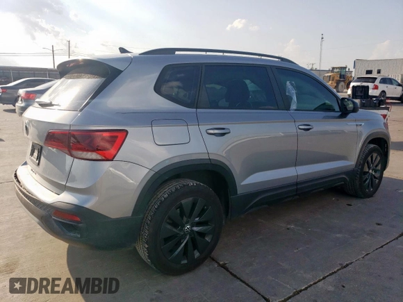 2023 Volkswagen Taos S z VIN 3VVDX7B22PM381573, wystawiony jako Copart lot #50557915 z przebiegiem 19 313 mil mil oraz Szkoda całkowita • Salvage title. Historia ofert i sprzedaży dostępna na DreamBid. Obrazek 3.