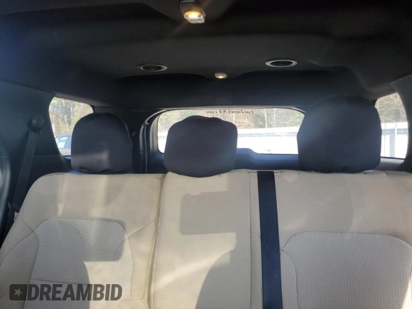 2017 Ford Explorer XLT with VIN 1FM5K7D88HGD78042, listed as a Copart auction lot 48371795 with 134,202 mi miles and Salvage Title. Bid and sale history available at carsss.com. Image 10.