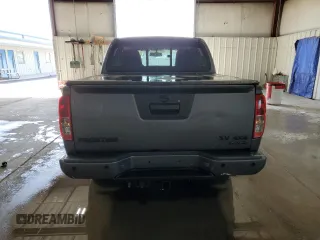2020 Nissan Frontier SV z VIN 1N6ED0EB6LN709864, wystawiony jako Copart lot #58526565 z przebiegiem Nie podano mil oraz Szkoda całkowita • Salvage title. Historia ofert i sprzedaży dostępna na DreamBid. Obrazek 6.