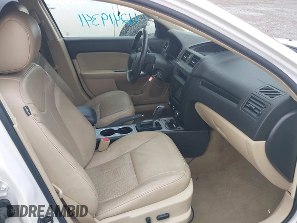 2011 Mercury Milan Premier with VIN 3MEHM0JA7BR601096, listed as a IAAI auction lot 42419341 with 107,977 mi miles and . Bid and sale history available at DreamBid. Image 5.