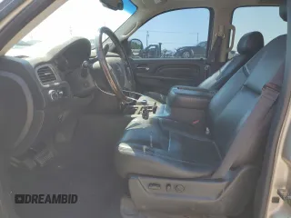 2013 GMC Yukon Denali with VIN 1GKS2EEF0DR168563, listed as a Copart auction lot 67732684 with 124,655 mi miles and Salvage Title. Bid and sale history available at carsss.com. Image 7.
