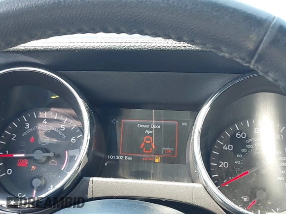 2015 Ford Mustang EcoBoost with VIN 1FA6P8TH8F5394953, listed as a IAAI auction lot 42618352 with 101,302 mi miles and . Bid and sale history available at DreamBid. Image 7.