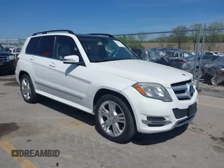 2015 Mercedes-Benz GLK 350 z VIN WDCGG8JBXFG357382, wystawiony jako IAAI lot #42227212 z przebiegiem 168 769 mil mil oraz . Historia ofert i sprzedaży dostępna na DreamBid. Obrazek 1.