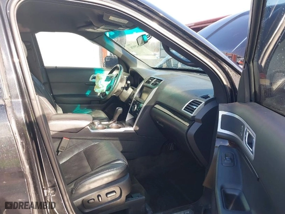 2014 Ford Explorer Limited with VIN 1FM5K8F82EGA63008, listed as a IAAI auction lot 41429938 with 1 mi miles. Bid and sale history available at carsss.com. Image 5.