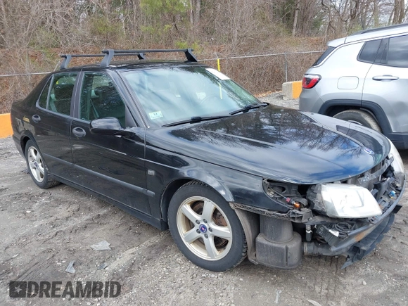 2005 Saab 9-5 Aero with VIN YS3EH49G353510718, listed as a IAAI auction lot 42031682 with 152,877 mi miles. Bid and sale history available at carsss.com. Image 1.
