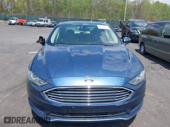 2018 Ford Fusion SE with VIN 3FA6P0HD2JR222690, listed as a IAAI auction lot 42172153 with 132,980 mi miles and . Bid and sale history available at DreamBid. Image 12.
