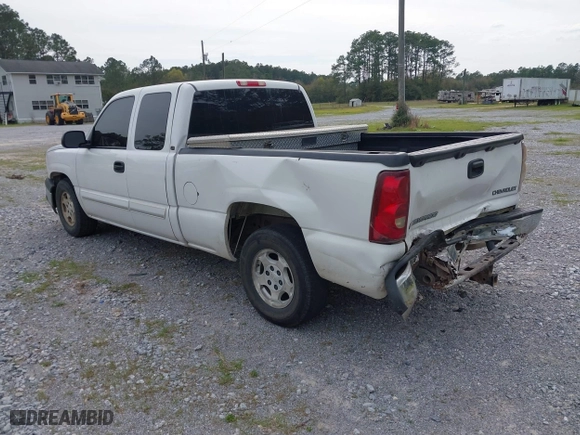 2003 Chevrolet Silverado 1500 LS with VIN 2GCEC19T031269320, listed as a IAAI auction lot 41900631 with 131,547 mi miles. Bid and sale history available at carsss.com. Image 3.