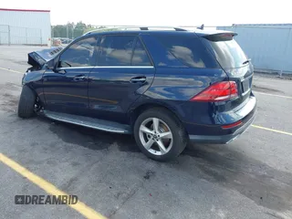 2018 Mercedes-Benz GLE 350 z VIN 4JGDA5HB4JB060589, wystawiony jako IAAI lot #42198278 z przebiegiem 58 527 mil mil oraz . Historia ofert i sprzedaży dostępna na DreamBid. Obrazek 3.