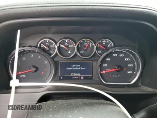 2021 Chevrolet Silverado 3500HD LTZ z VIN 1GC4YUEY2MF282936, wystawiony jako Copart lot #54676595 z przebiegiem 31 404 mil mil oraz Szkody całkowita. Historia ofert i sprzedaży dostępna na DreamBid. Obrazek 9.