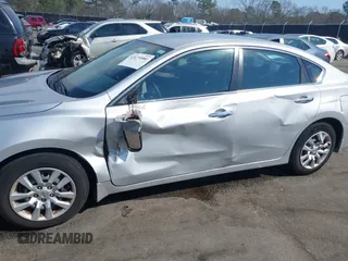 2016 Nissan Altima SV with VIN 1N4AL3AP7GC196137, listed as a IAAI auction lot 41675480 with 116,301 mi miles and . Bid and sale history available at DreamBid. Image 6.