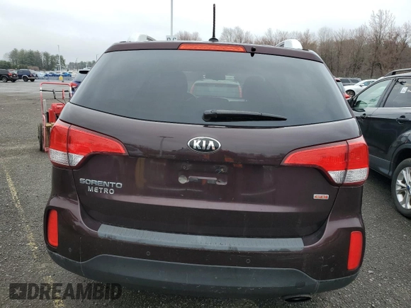 2014 Kia Sorento LX with VIN 5XYKTCA64EG544099, listed as a Copart auction lot 51758305 with 172,340 mi miles and Clean Title. Bid and sale history available at carsss.com. Image 6.