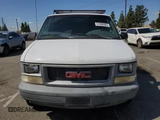 1999 GMC Safari Cargo with VIN 1GTDM19W8XB505799, listed as a Copart auction lot 51498565 with 228,275 mi miles and Salvage Title. Bid and sale history available at carsss.com. Image 5.