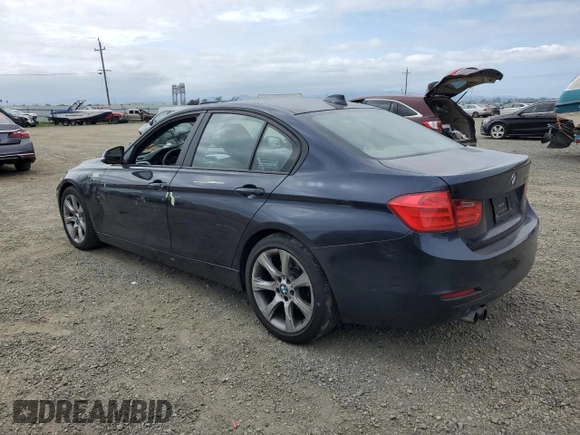 2013 BMW 3 Series 328i с VIN WBA3C1G53DNR47311, выставлен на аукционе Copart как лот 53389985 с пробегом 142 745 миль миль и Списание • Salvage title. История ставок и продаж доступна на DreamBid. Изображение 2.