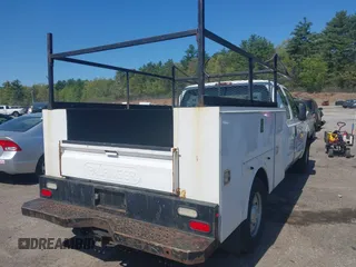 2016 Ford F-250 XL with VIN 1FD7X2A6XGEC61413, listed as a IAAI auction lot 42174757 with 163,757 mi miles and . Bid and sale history available at DreamBid. Image 4.