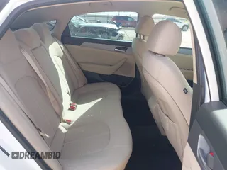 2018 Hyundai Sonata SE z VIN 5NPE24AF0JH704634, wystawiony jako IAAI lot #42250872 z przebiegiem 47 333 mil mil oraz . Historia ofert i sprzedaży dostępna na DreamBid. Obrazek 8.