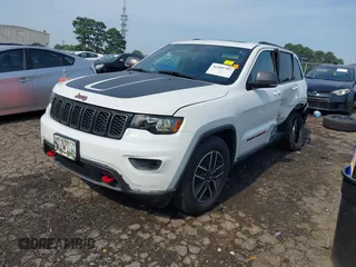 2021 Jeep Grand Cherokee Trailhawk with VIN 1C4RJFLG5MC564912, listed as a IAAI auction lot 42589787 with 25,604 mi miles and . Bid and sale history available at DreamBid. Image 2.