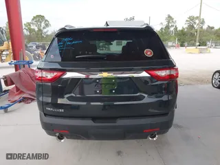 2018 Chevrolet Traverse LT Cloth with VIN 1GNERGKW3JJ275967, listed as a IAAI auction lot 41307855 with 136,207 mi miles. Bid and sale history available at carsss.com. Image 17.