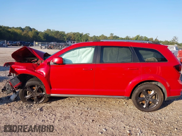 2018 Dodge Journey Crossroad z VIN 3C4PDCGG0JT500834, wystawiony jako IAAI lot #40524111 z przebiegiem 107 888 mil mil oraz . Historia ofert i sprzedaży dostępna na DreamBid. Obrazek 14.