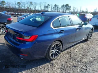 2020 BMW 3 Series 330i xDrive with VIN 3MW5R7J00L8B32413, listed as a IAAI auction lot 41940191 with 46,406 mi miles. Bid and sale history available at carsss.com. Image 4.