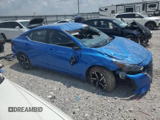 2024 Nissan Sentra SV z VIN 3N1AB8CV0RY375199, wystawiony jako Copart lot #61742905 z przebiegiem 11 557 mil mil oraz Szkoda całkowita • Salvage title. Historia ofert i sprzedaży dostępna na DreamBid. Obrazek 4.