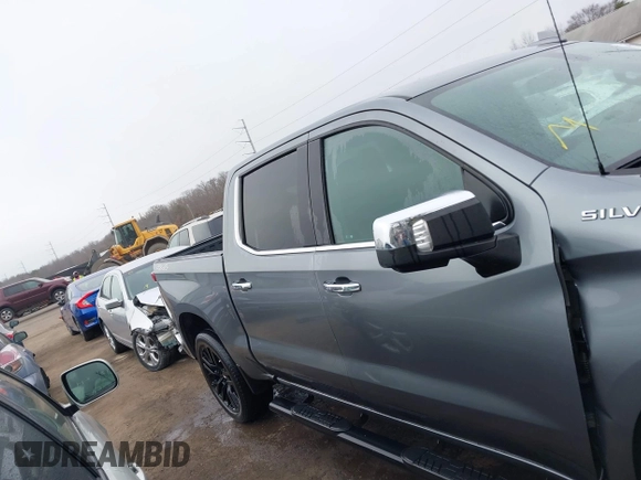 2020 Chevrolet Silverado 1500 LTZ with VIN 3GCUYGED6LG197321, listed as a IAAI auction lot 41532844 with 62,105 mi miles and . Bid and sale history available at DreamBid. Image 13.