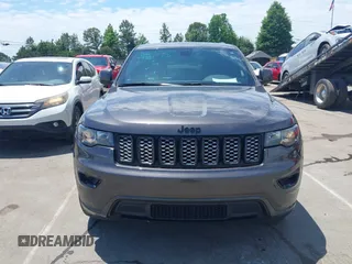 2019 Jeep Grand Cherokee Altitude z VIN 1C4RJEAG0KC778605, wystawiony jako IAAI lot #42286689 z przebiegiem 69 187 mil mil oraz . Historia ofert i sprzedaży dostępna na DreamBid. Obrazek 12.