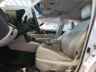 2014 Subaru Legacy z VIN 4S3BMCN67E3027388, wystawiony jako Copart lot #61457714 z przebiegiem Nie podano mil oraz Szkoda całkowita • Salvage title. Historia ofert i sprzedaży dostępna na DreamBid. Obrazek 7.