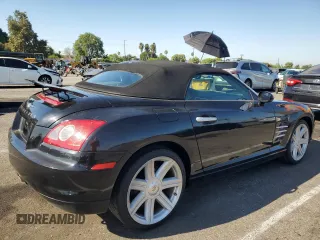 2005 Chrysler Crossfire Limited z VIN 1C3AN65L55X040010, wystawiony jako Copart lot #69325134 z przebiegiem 98 534 mil mil oraz Czysty tytuł • Clean title. Historia ofert i sprzedaży dostępna na DreamBid. Obrazek 3.
