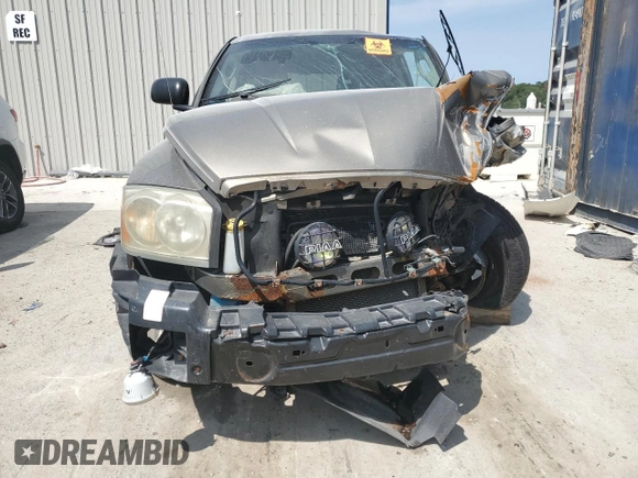 2006 Dodge Dakota SLT with VIN 1D7HE48K46S539838, listed as a Copart auction lot 68520644 with Not Provided miles and Non Repairable. Bid and sale history available at DreamBid. Image 5.