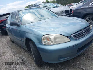 2000 Honda Civic VP with VIN 2HGEJ6614YH581615, listed as a IAAI auction lot 41902740 with 236,478 mi miles. Bid and sale history available at carsss.com. Image 1.