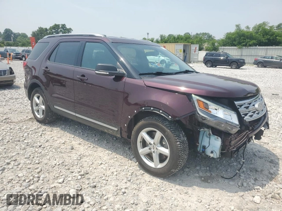 2019 Ford Explorer XLT с VIN 1FM5K7D81KGA85901, выставлен на аукционе Copart как лот 60376215 с пробегом 43 573 миль миль и Списание • Salvage title. История ставок и продаж доступна на DreamBid. Изображение 4.