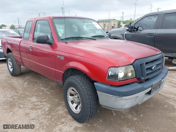 2005 Ford Ranger XL with VIN 1FTYR14U85PA77337, listed as a IAAI auction lot 42113661 with 117,358 mi miles. Bid and sale history available at carsss.com. Image 1.