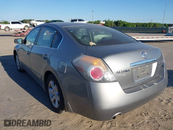 2007 Nissan Altima 2.5 S with VIN 1N4AL21E27N423263, listed as a IAAI auction lot 42049782 with 163,945 mi miles. Bid and sale history available at carsss.com. Image 16.