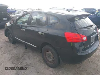 2011 Nissan Rogue S z VIN JN8AS5MV2BW685141, wystawiony jako IAAI lot #41141560 z przebiegiem 146 147 mil mil oraz . Historia ofert i sprzedaży dostępna na DreamBid. Obrazek 3.