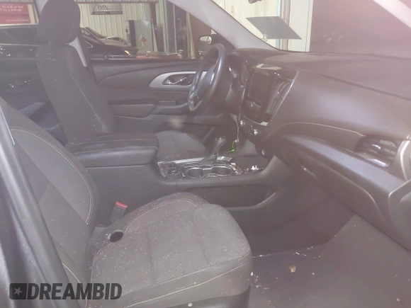 2020 Chevrolet Traverse LS with VIN 1GNERLKW5LJ153784, listed as a IAAI auction lot 41157698 with 94,672 mi miles. Bid and sale history available at carsss.com. Image 5.