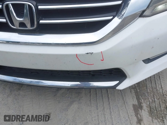 2013 Honda Accord Touring z VIN 1HGCR3F9XDA032241, wystawiony jako IAAI lot #42354887 z przebiegiem 152 067 mil mil oraz . Historia ofert i sprzedaży dostępna na DreamBid. Obrazek 21.
