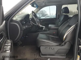2010 GMC Sierra 1500 SLT with VIN 3GTRKWE37AG180372, listed as a Copart auction lot 87820565 with 367,524 mi miles and Salvage Title. Bid and sale history available at carsss.com. Image 7.